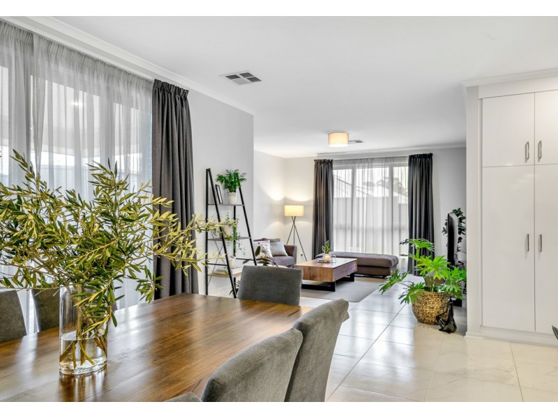 5 Honeysuckle Way, Mount Barker SA 5251