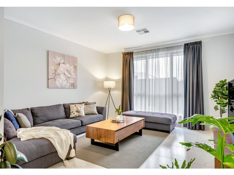 5 Honeysuckle Way, Mount Barker SA 5251