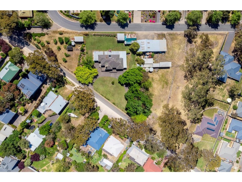 9 Pioneer Street, Littlehampton SA 5250