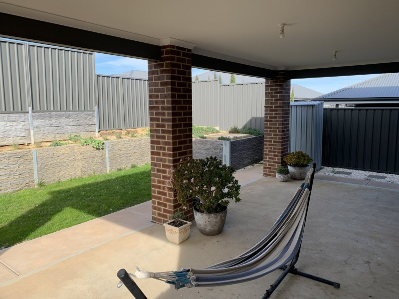 24 Greenwood Street, Mount Barker SA 5251