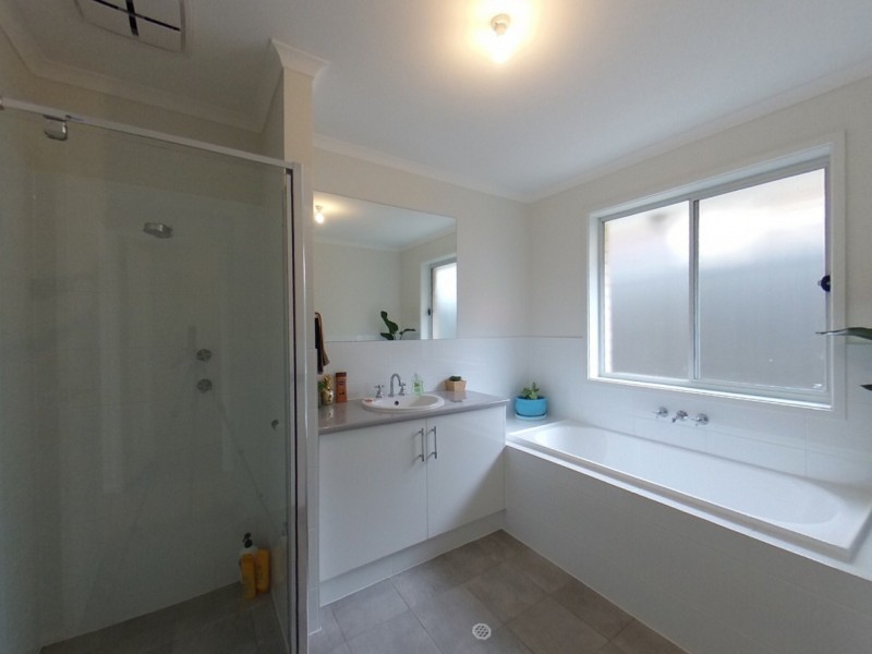 7 Warwick Street, Mount Barker SA 5251