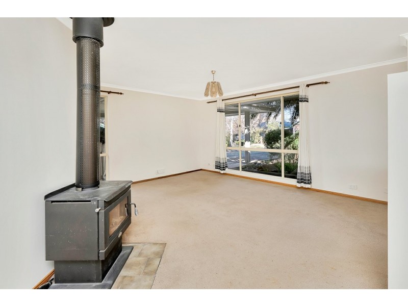 16 Ray Orr Drive, Mount Barker SA 5251