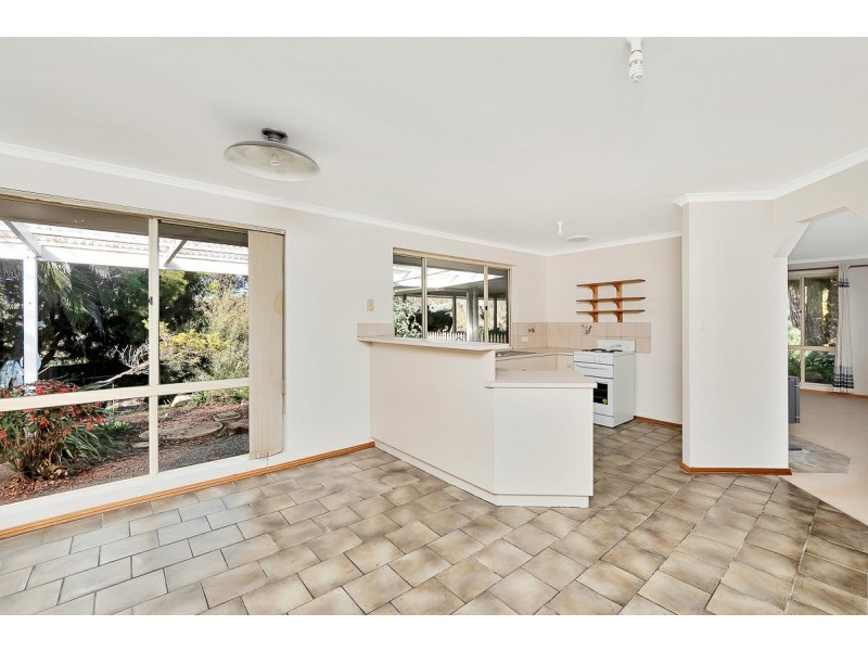 16 Ray Orr Drive, Mount Barker SA 5251