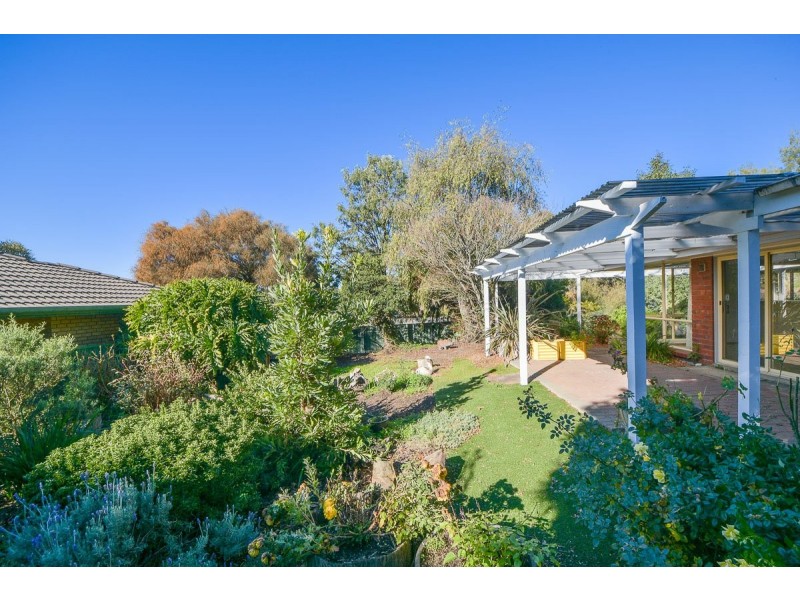 16 Ray Orr Drive, Mount Barker SA 5251