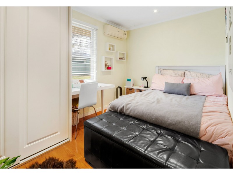 15 Edward Street, Mount Barker SA 5251