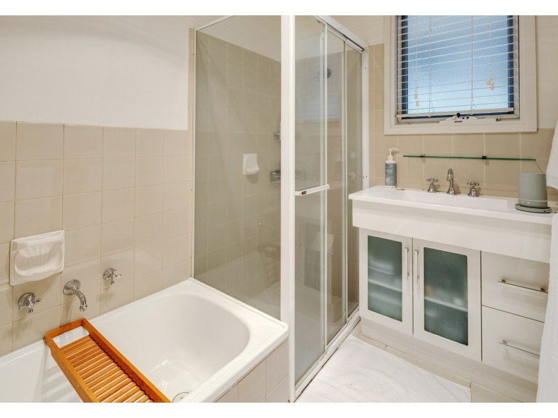 15 Edward Street, Mount Barker SA 5251