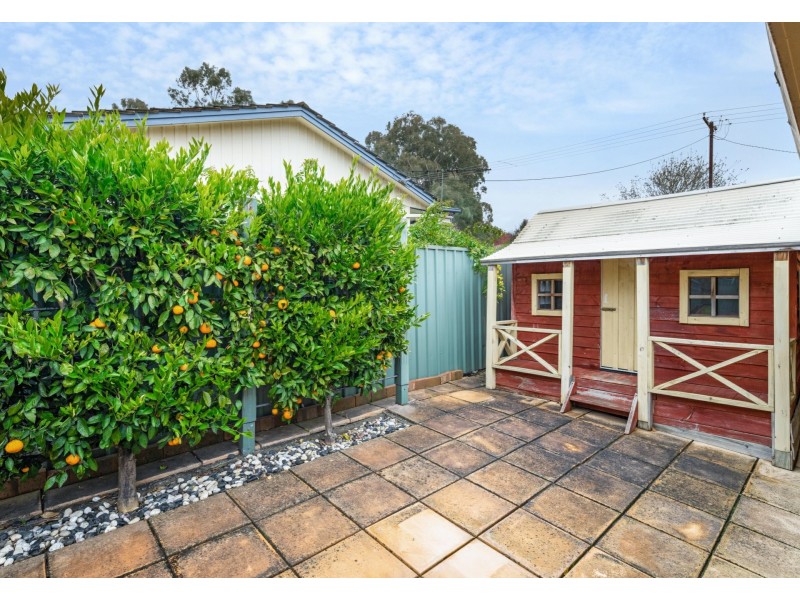15 Edward Street, Mount Barker SA 5251