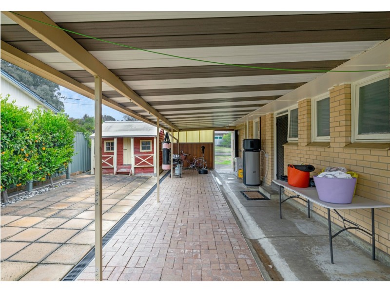 15 Edward Street, Mount Barker SA 5251