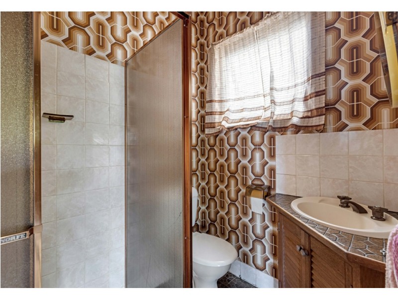 10 Regency Road, Happy Valley SA 5159