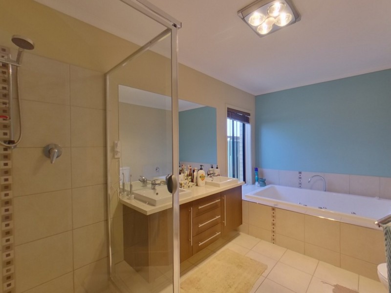 35 Barton Circuit, Mount Barker SA 5251