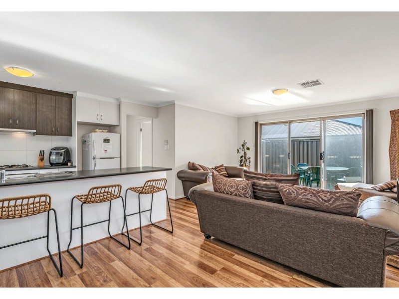 25 Bradford Street, Mount Barker SA 5251