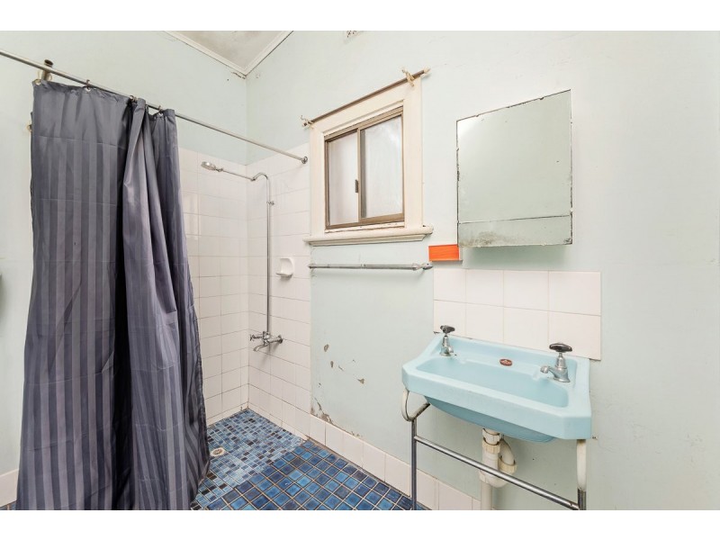 19 Cameron Road, Mount Barker SA 5251