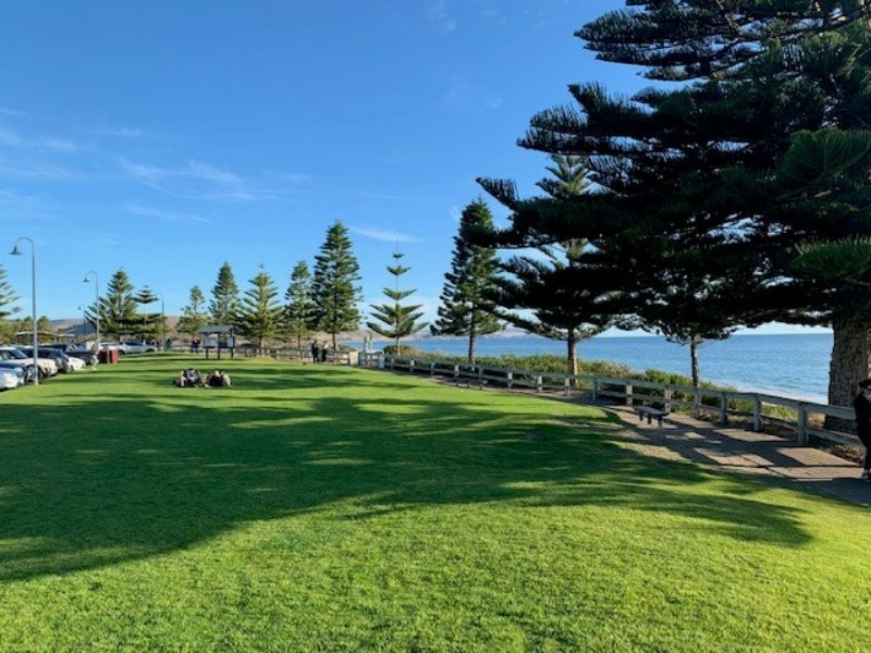 8 Harrison Crescent, Yankalilla SA 5203