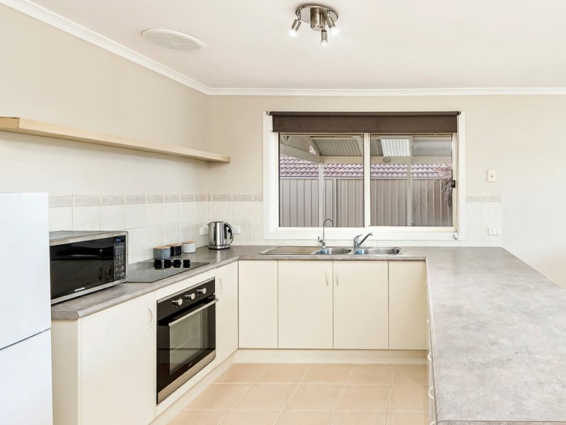 18 Dawson Street, Mount Barker SA 5251