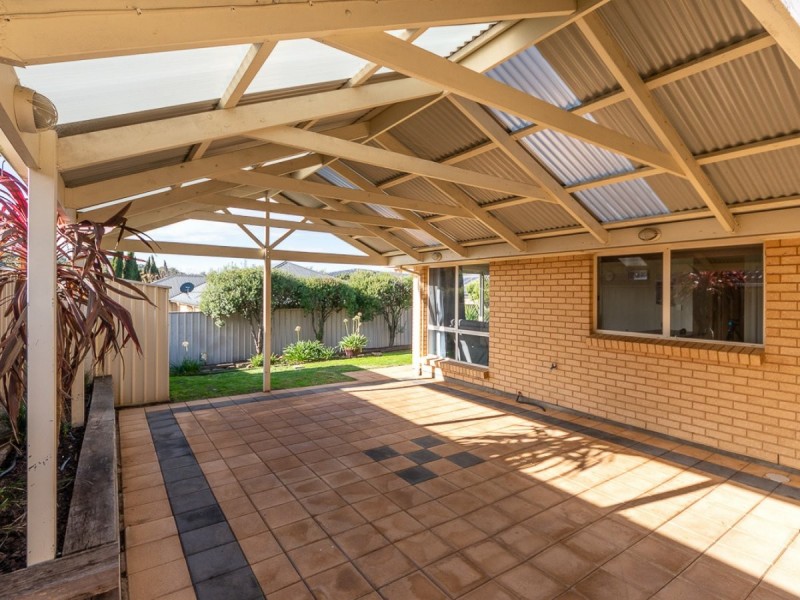 18 Dawson Street, Mount Barker SA 5251