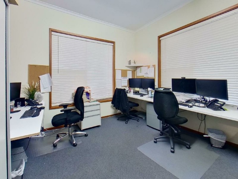 76 Hutchinson Street, Mount Barker SA 5251