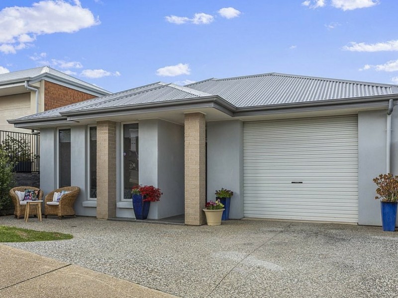 11 Barnet Close, Mount Barker SA 5251