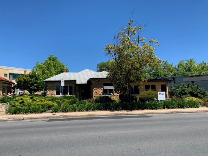 4 Mann Street, Mount Barker SA 5251