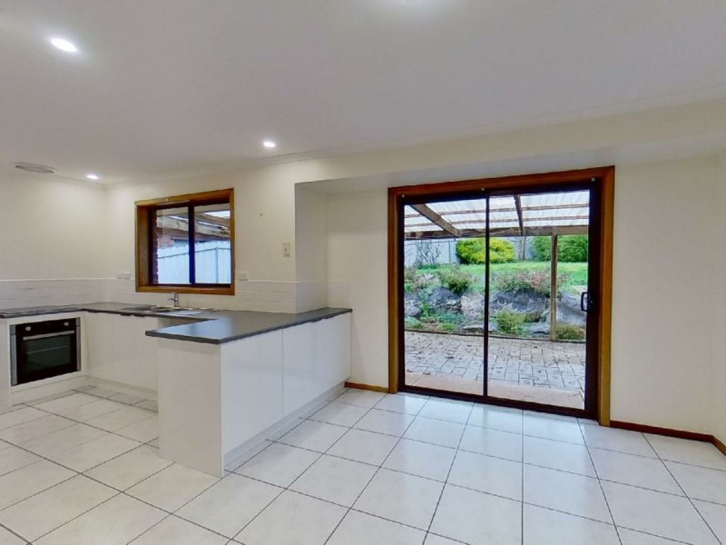 5 Herriot Court, Mount Barker SA 5251