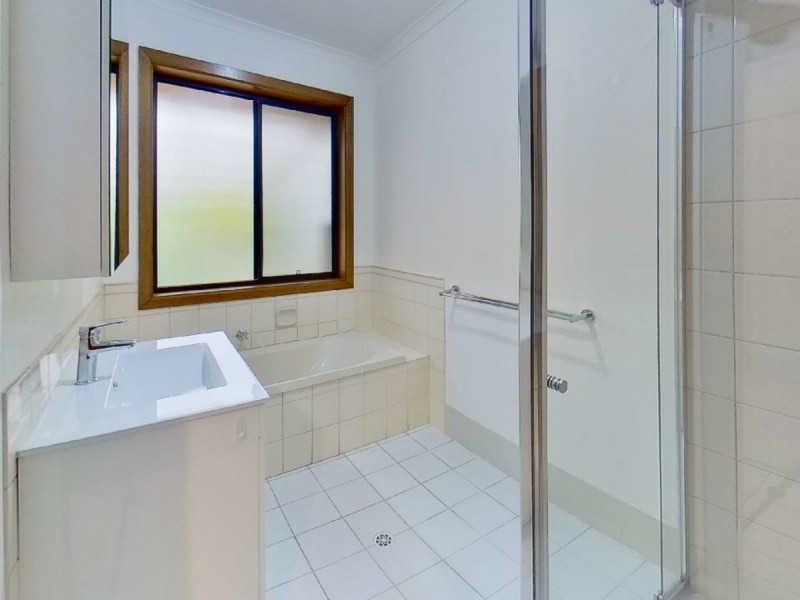 5 Herriot Court, Mount Barker SA 5251