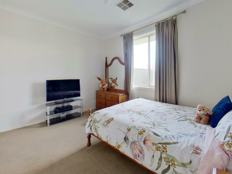 65 Hurling Drive, Mount Barker SA 5251