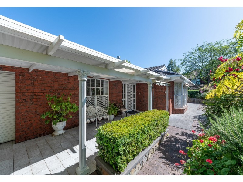 11 Hereford Avenue, Hahndorf SA 5245