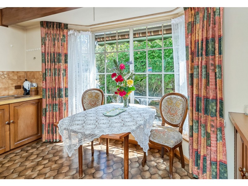 11 Hereford Avenue, Hahndorf SA 5245