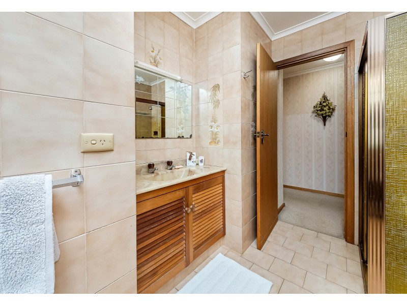 11 Hereford Avenue, Hahndorf SA 5245