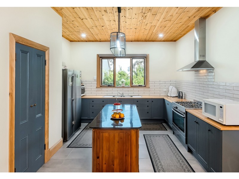 6 Riverview Drive, Callington SA 5254