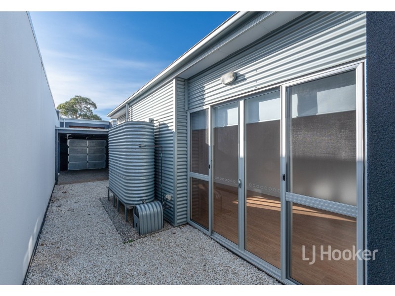 6 Ascot Lane, Mount Barker SA 5251