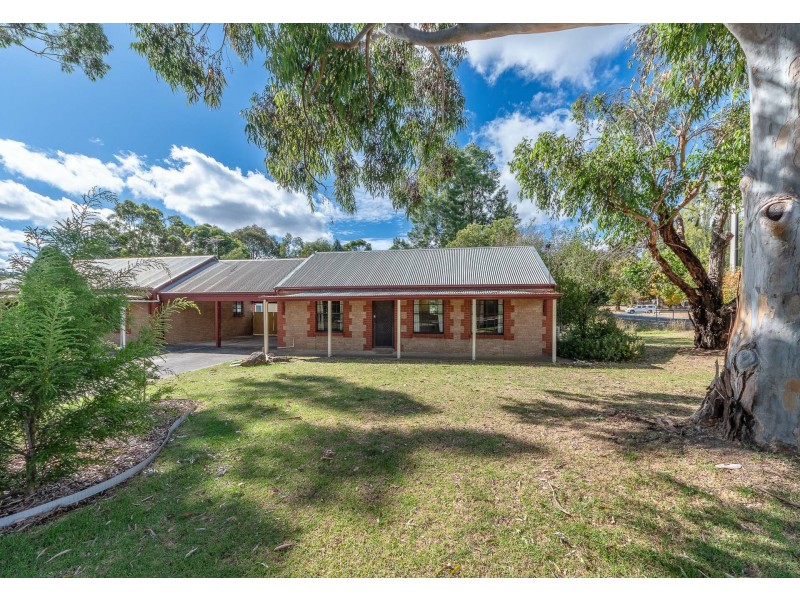 1/2 Bernhardt Court, Mount Barker SA 5251