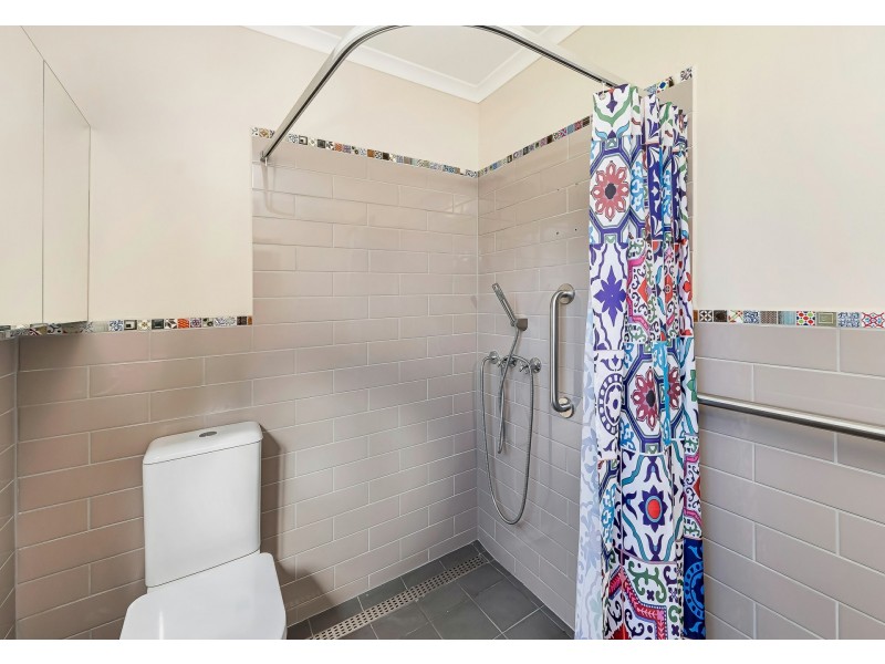 1/2 Bernhardt Court, Mount Barker SA 5251
