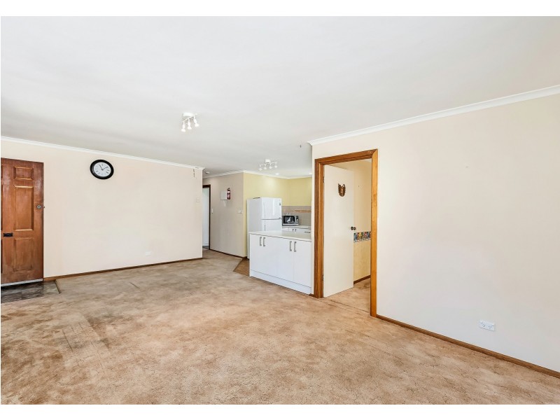 1/2 Bernhardt Court, Mount Barker SA 5251