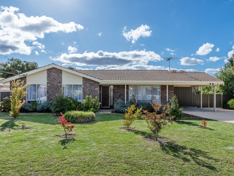 9 Knott Street, Mount Barker SA 5251
