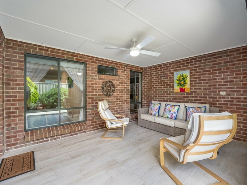 9 Holstein Close, Mount Barker SA 5251