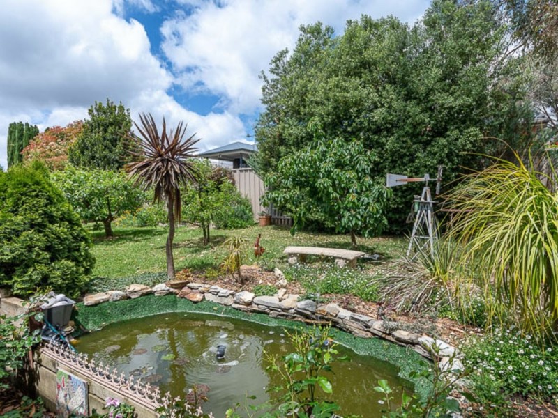 9 Holstein Close, Mount Barker SA 5251