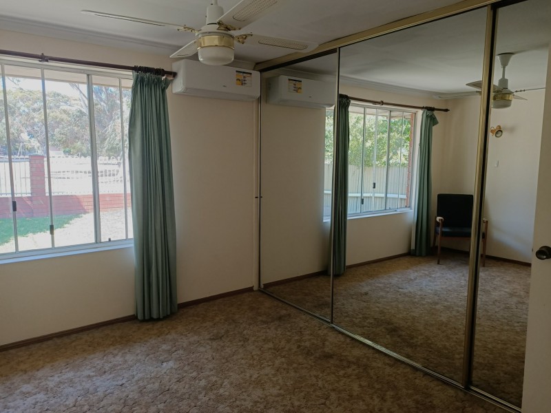 13 Caffrey Crescent, Port Willunga SA 5173