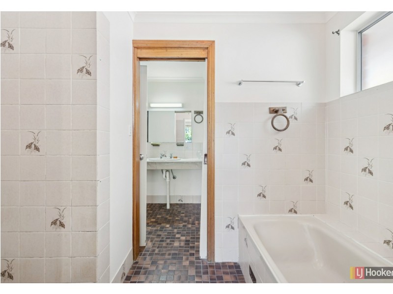 13 Caffrey Crescent, Port Willunga SA 5173