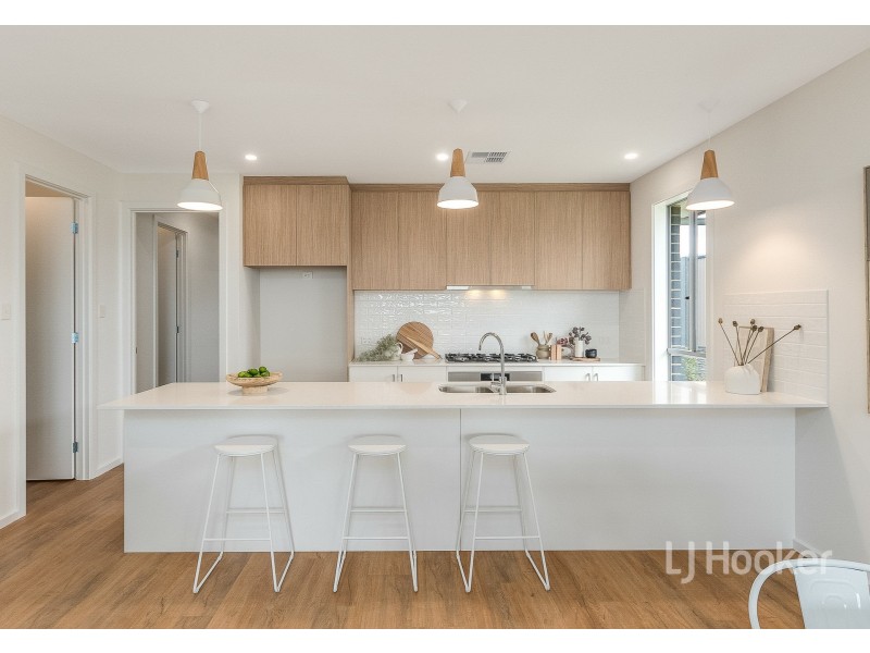 32 Stoneleigh Avenue, Mount Barker SA 5251