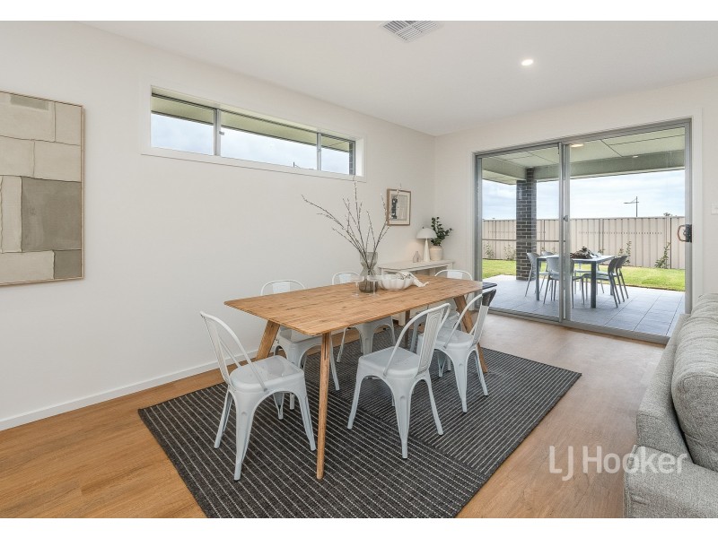 32 Stoneleigh Avenue, Mount Barker SA 5251