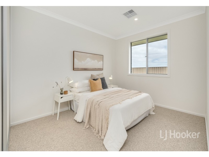 32 Stoneleigh Avenue, Mount Barker SA 5251