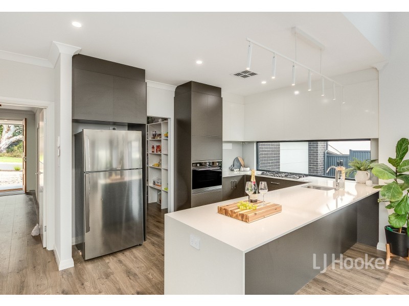 31 Cleland Street, Mount Barker SA 5251