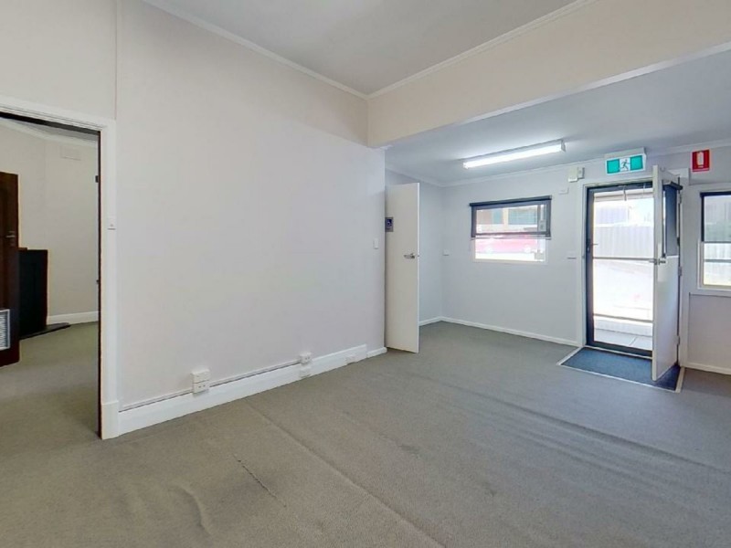 4 Mann Street, Mount Barker SA 5251