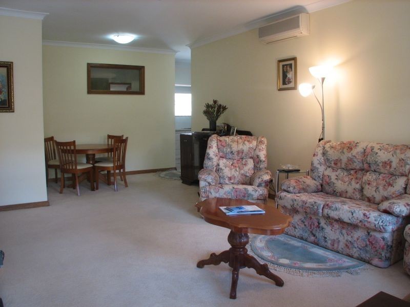 4/16 Albert Place, Mount Barker SA 5251