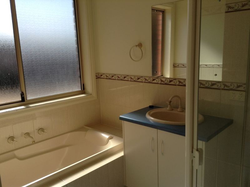 8 Gollan Circuit, Mount Barker SA 5251