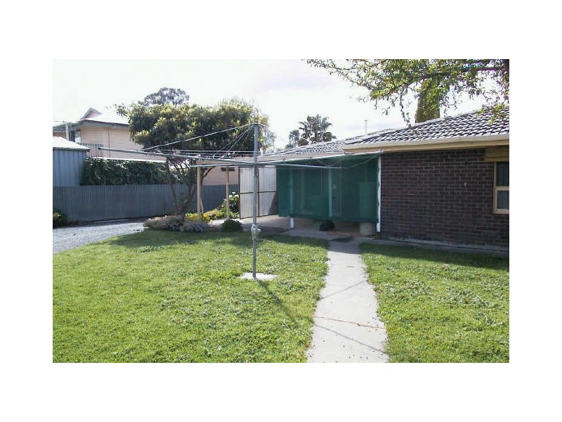 9 Downing Street, Mount Barker SA 5251