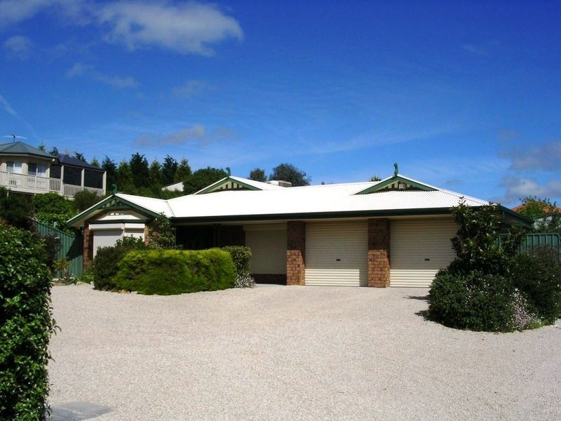 10 Tremayne Drive, Mount Barker SA 5251
