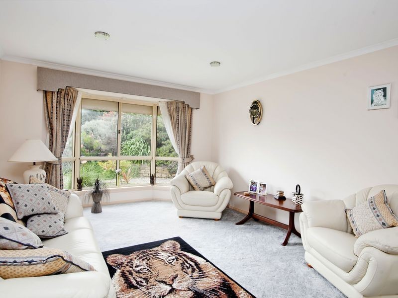 10 Tremayne Drive, Mount Barker SA 5251