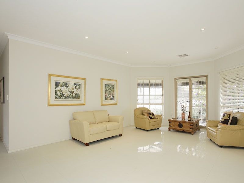 68 Barton Circuit, Mount Barker SA 5251
