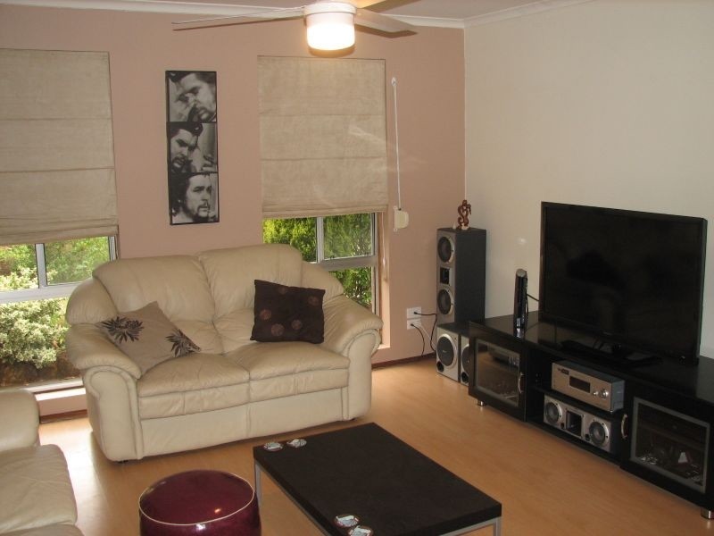 19 Dumas Street, Mount Barker SA 5251